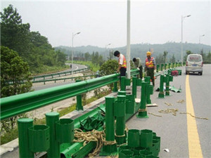 噴塑公路雙波護欄板